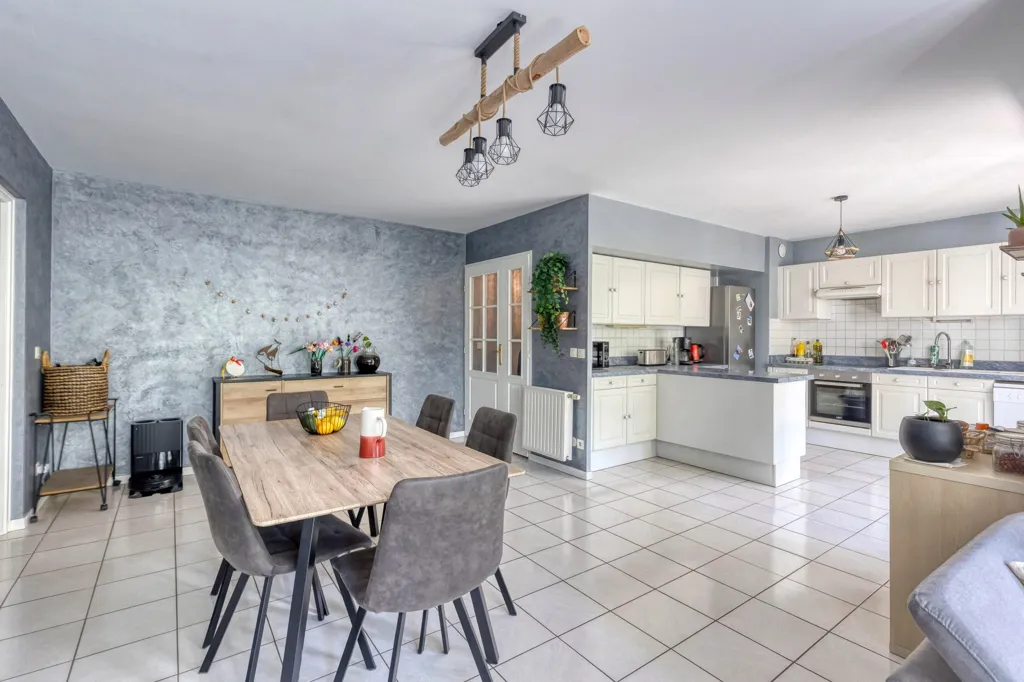 Salle à manger - Appartement T5 avec Terrasse à Grenoble