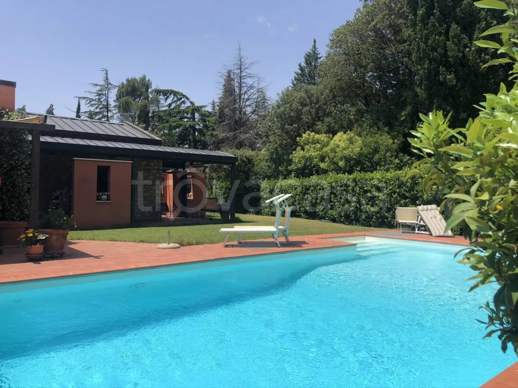pool_area