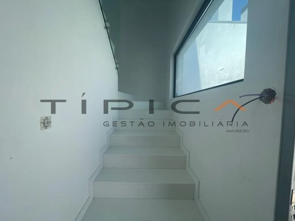 Pièces - Luxury Villa with Pool in Murches, Cascais