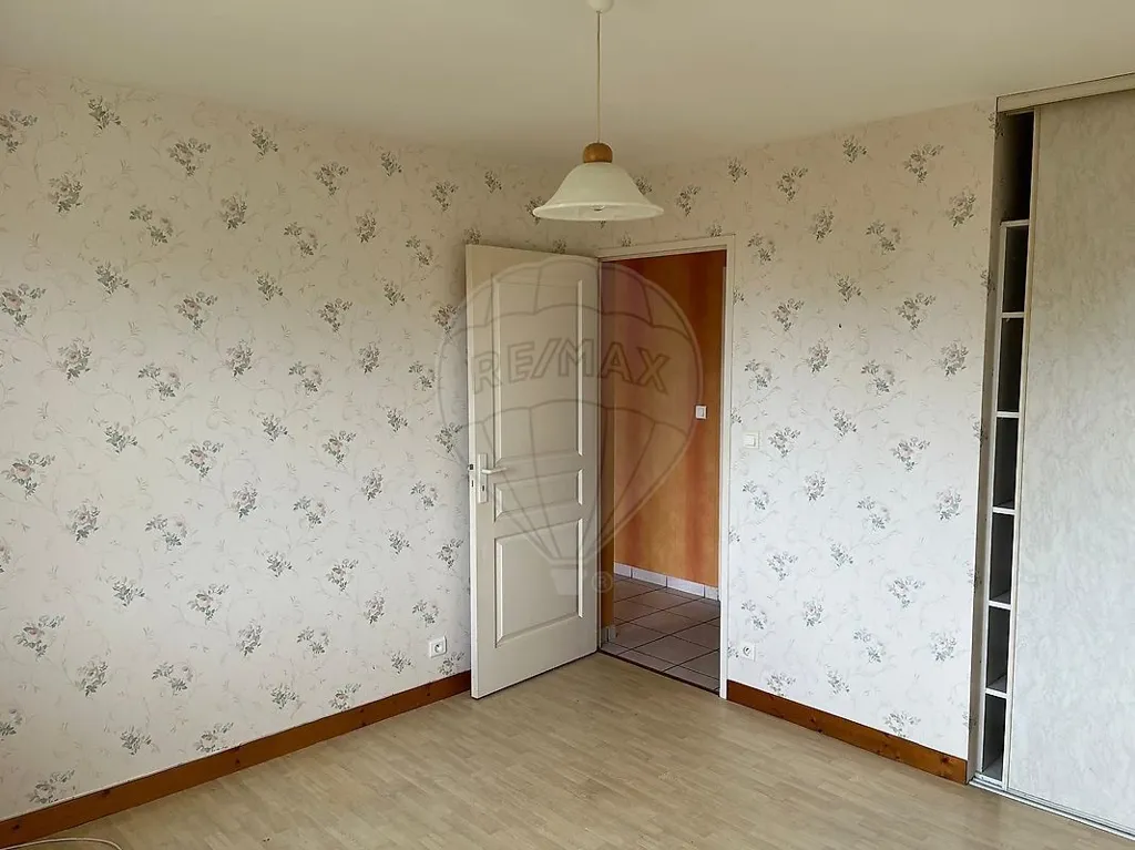 Magamistoad - House with Garden in Savigny en Sancerre