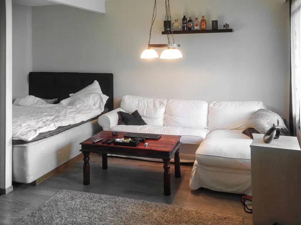 Chambres - Fully Renovated Flat with Balcony in Karjaa Centre