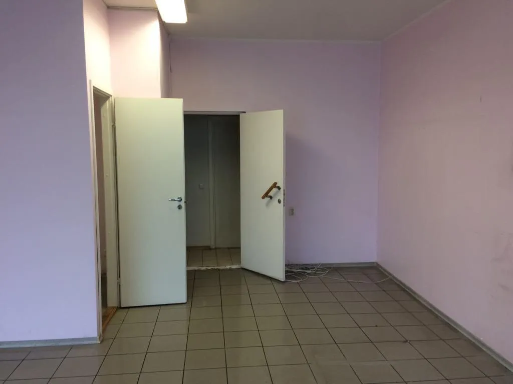 Ingresso - Renovated Office Space in Tallinn