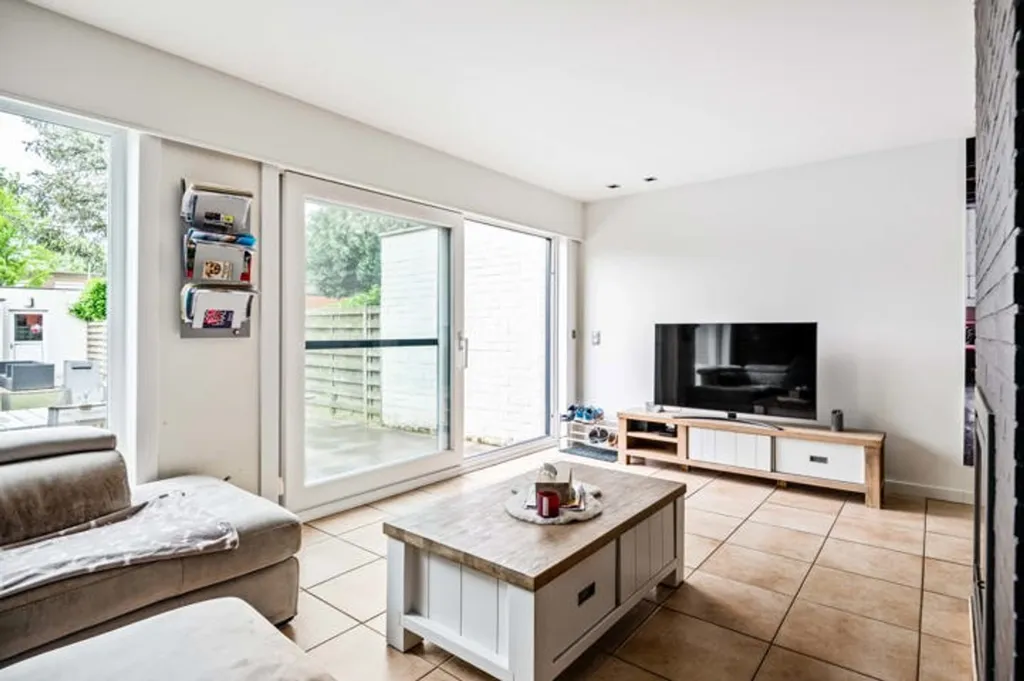 Séjour - Maison avec Deux Garageboxes à Aartselaar