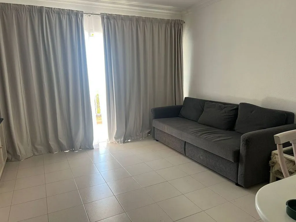 Séjour - 1-Bedroom Apartment with Pool in Callao Salvaje