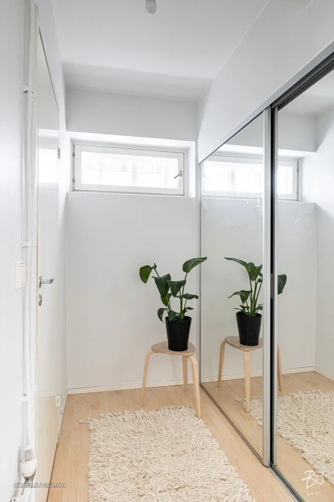 Entrée - Apartment with Glazed Balcony in Lahti Centre