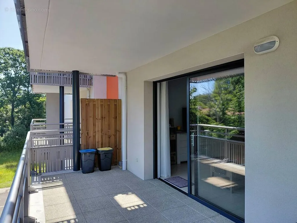 Balcon - Appartement T2 avec Terrasse et Garage à Challans