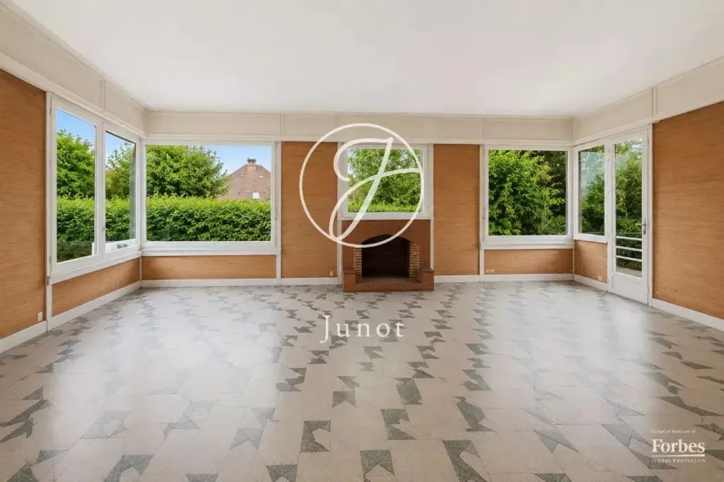 Elutuba - Character House with Garden in La Celle Saint-Cloud