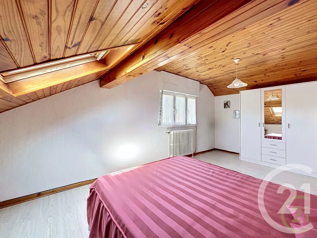 Magamistoad - Five-Piece House with Garden in Exincourt