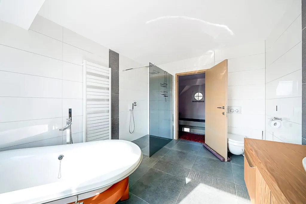 Salles de bain - Villa avec Jacuzzi et Suites à Sougnée-Remouchamps