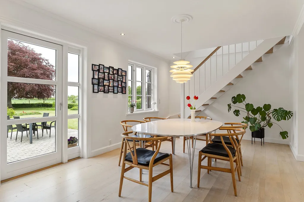 Dining Room - Historic Villa with Garden in Næstved