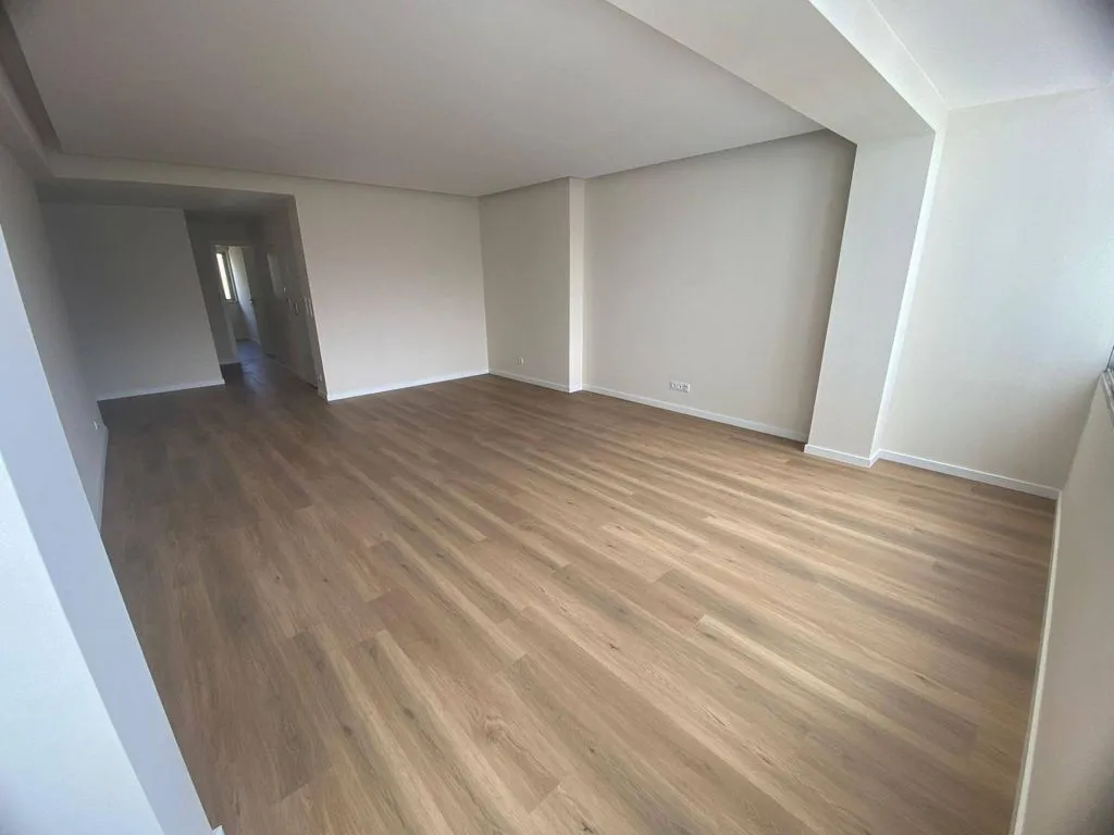Stanze - Luxury Flat with Balcony in Odivelas, Lisbon