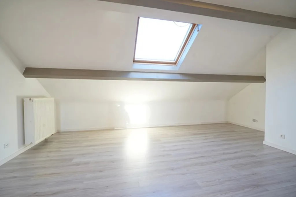 Toad - Studio with Private Parking in Amay
