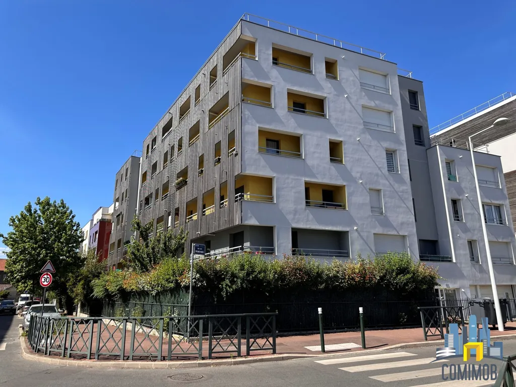 Extérieur - Appartement avec balcon à Nanterre – Petit Nanterre