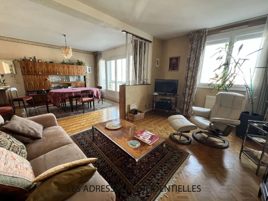 living_room