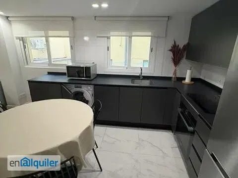 Cuisine - Modern Flat with Balcony in Chueca-Justicia, Madrid
