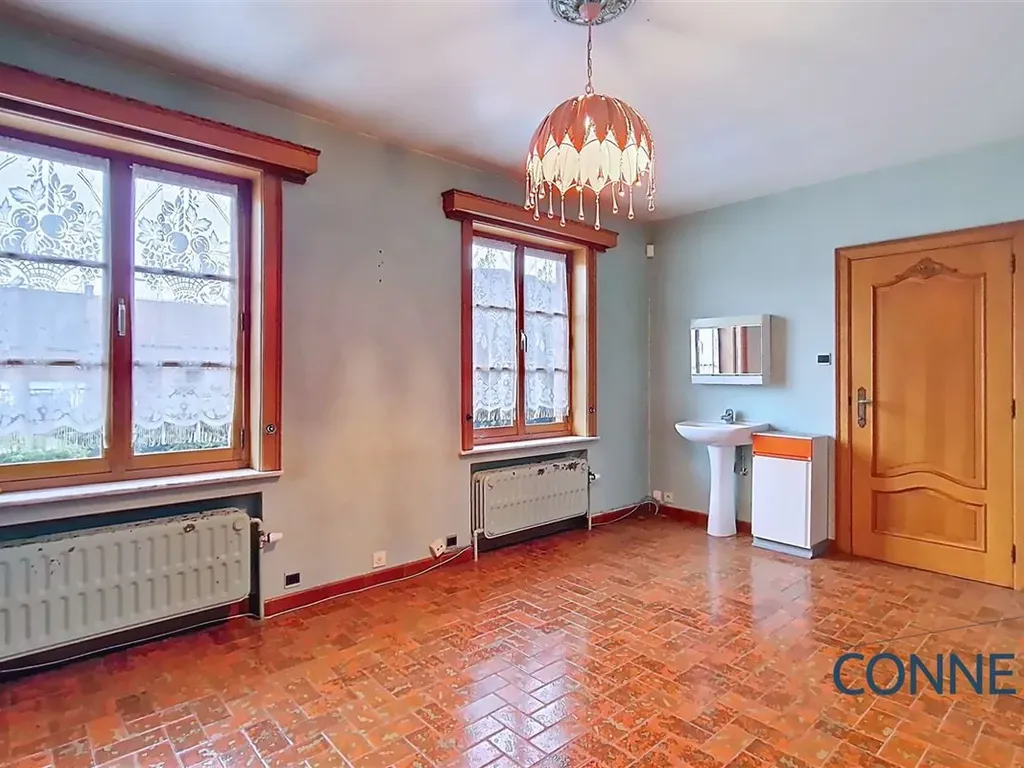Séjour - Villa 5 Chambres avec Jardin à Beloeil