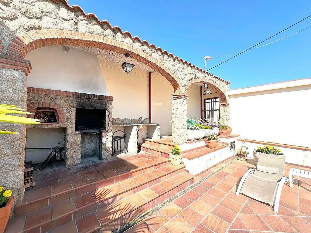 Terrasse - Chalet with Pool in Machacón, Salamanca
