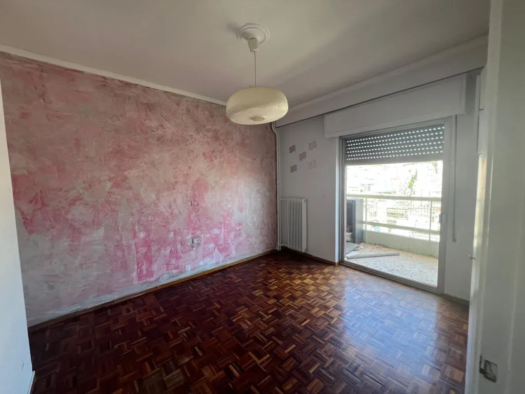 Toad - Flat with Panoramic Views in Agios Nikolaos, Athens