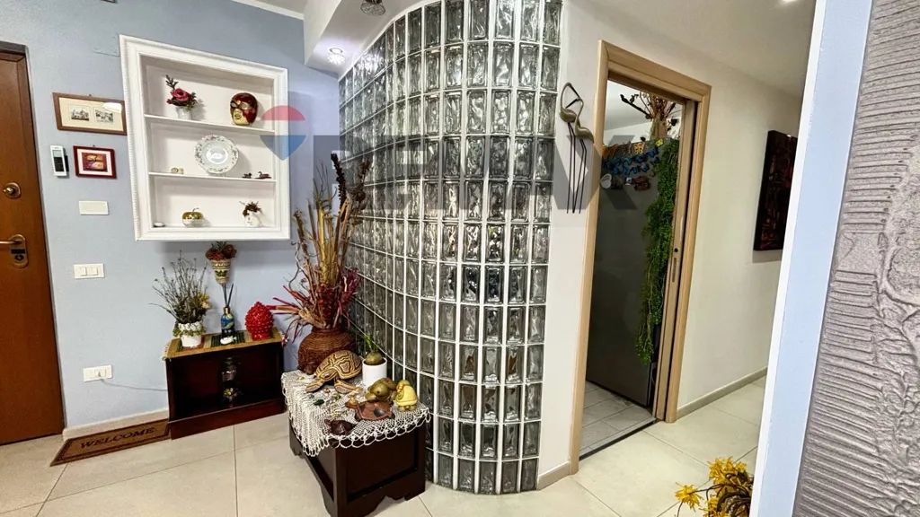 hallway_entrance