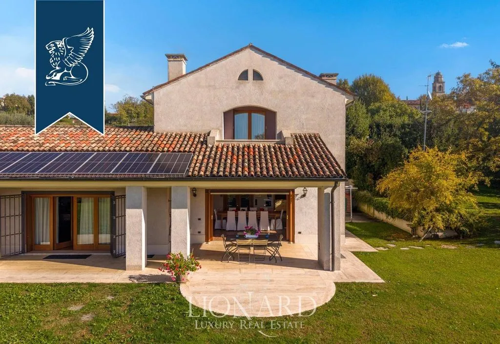 Exterior - Luxury Villa with Private Park in Conegliano
