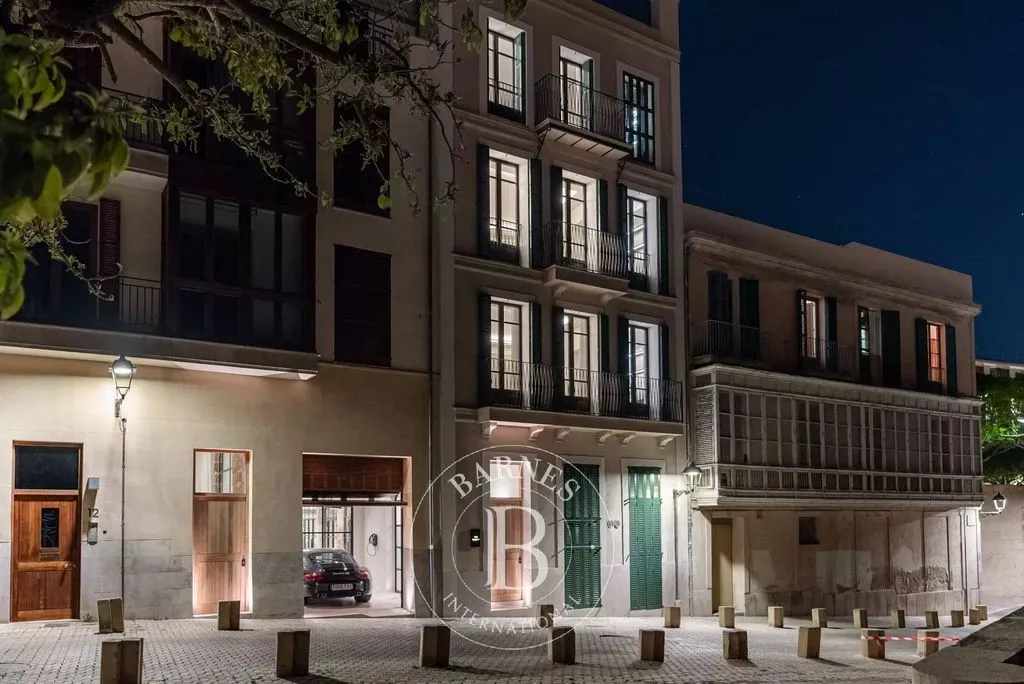 Välivaade - Restored 18th-Century Villa with Sea View in Palma