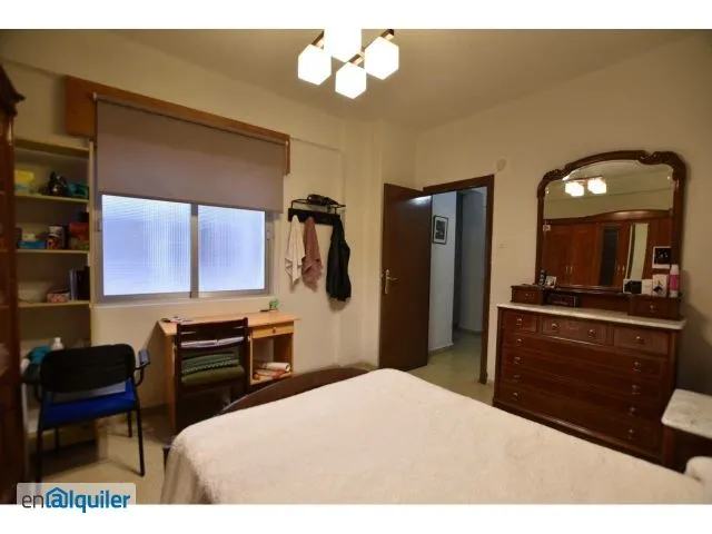 Chambres - Furnished Flat with Lift in Ronda