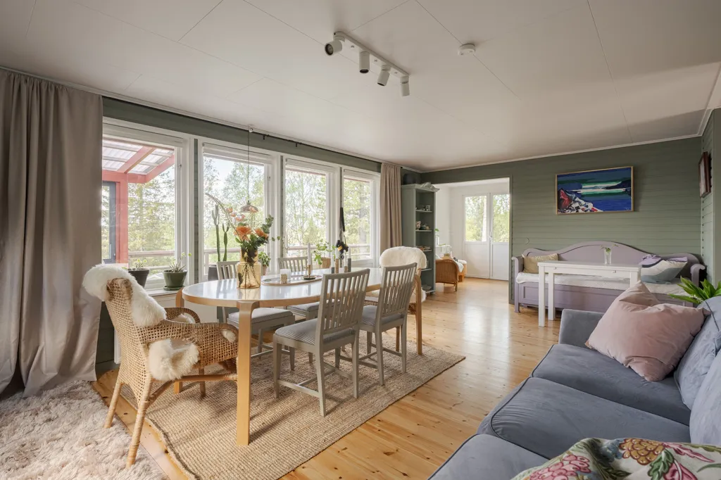 Salle à manger - Seaside Villa with Garden on Dekarsön