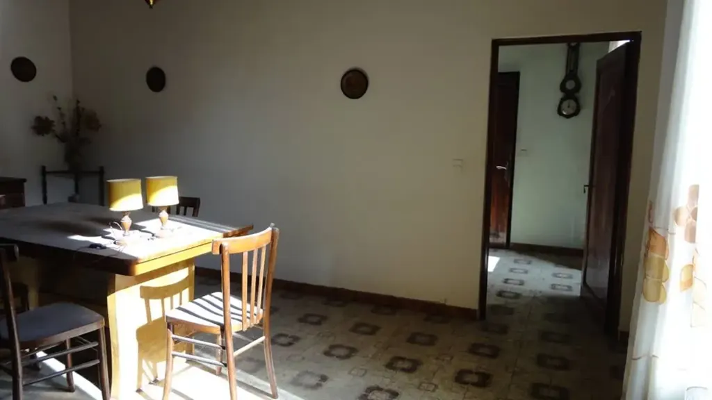Dining Room - Historic Three-Bedroom Apartment in Montaione