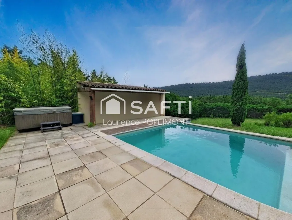 Pool - Family Villa with Pool in Brignoles