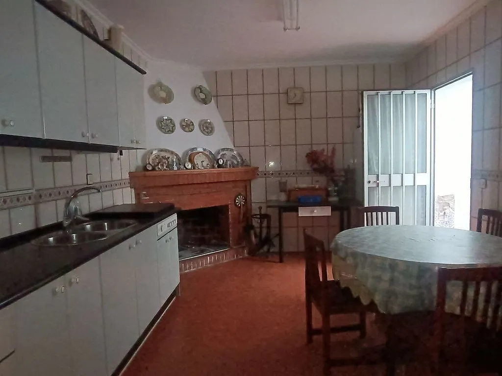 Sala da pranzo - Duplex Adosada with Terrace in Calle de Coria