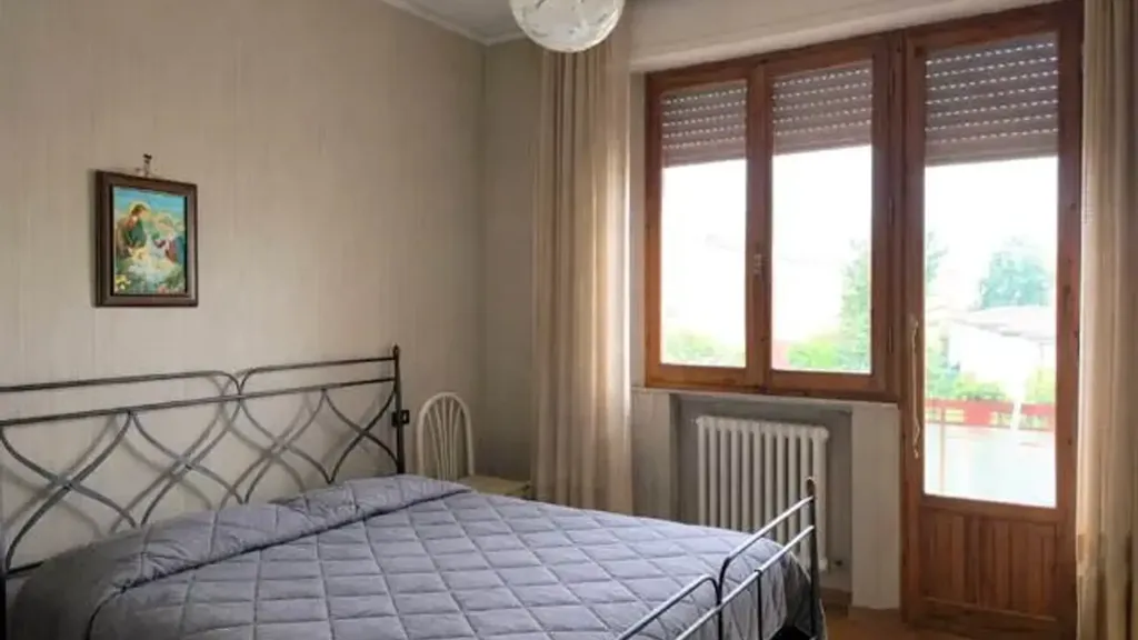 Chambres - Five-Bedroom Apartment with Balcony in Siena