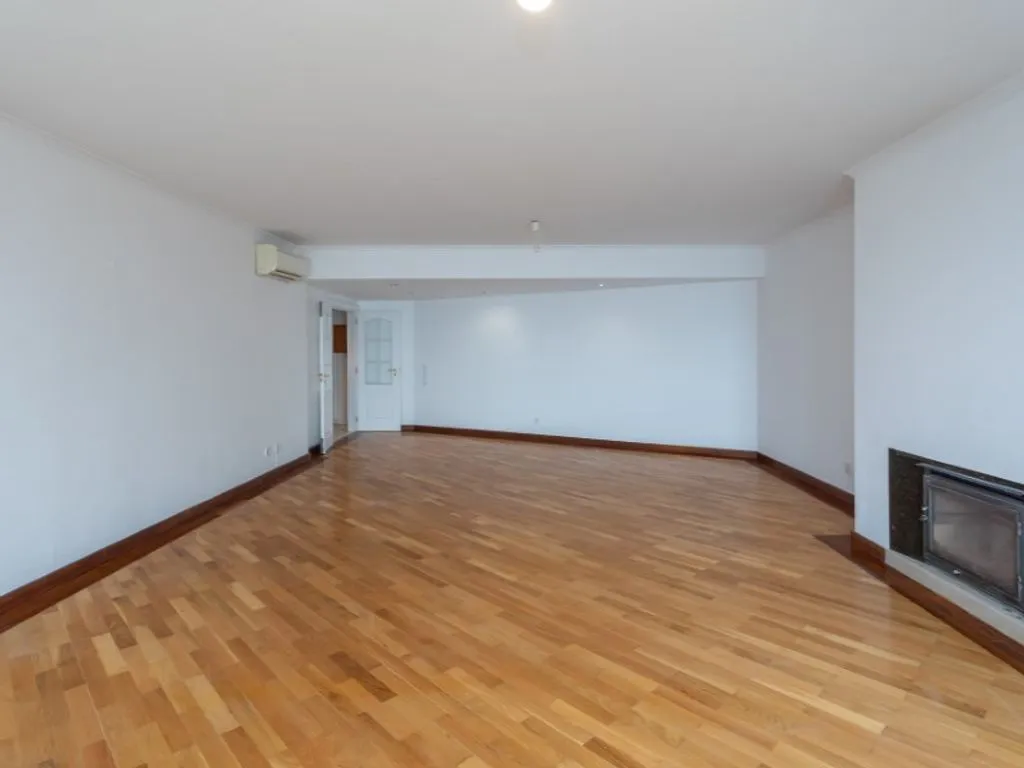 Séjour - Luxury Apartment with Ocean Views in Parede