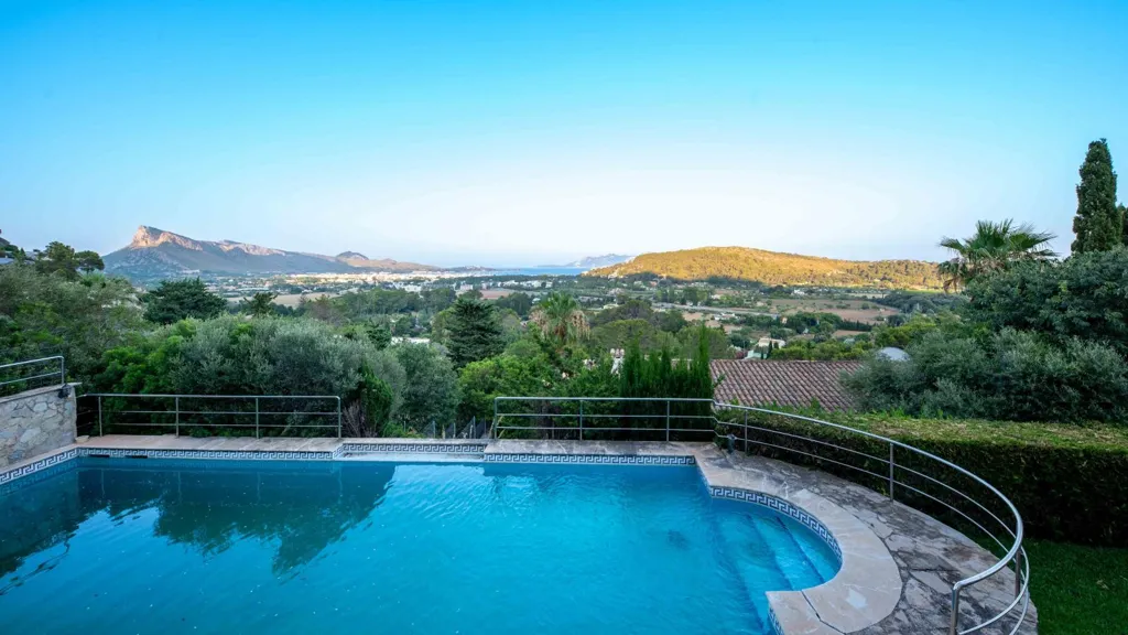 Piscina - Villa with Sea Views in Pollença