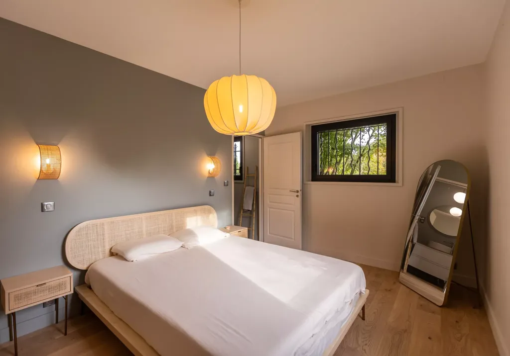 Bedrooms - Exceptional Villa with River Access in Ardèche Gorges