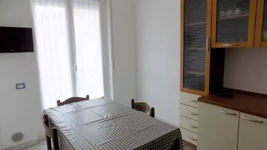 Salle à manger - Apartment with Sea View in Taggia