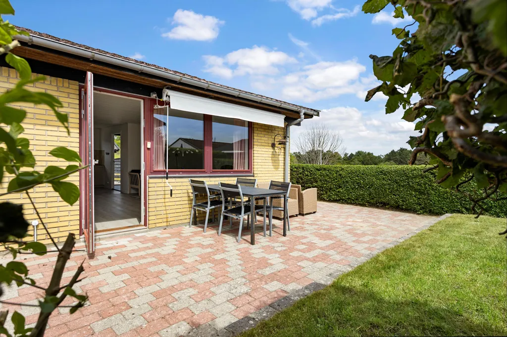 Terrass - Cluster House with Sea View in Hundested