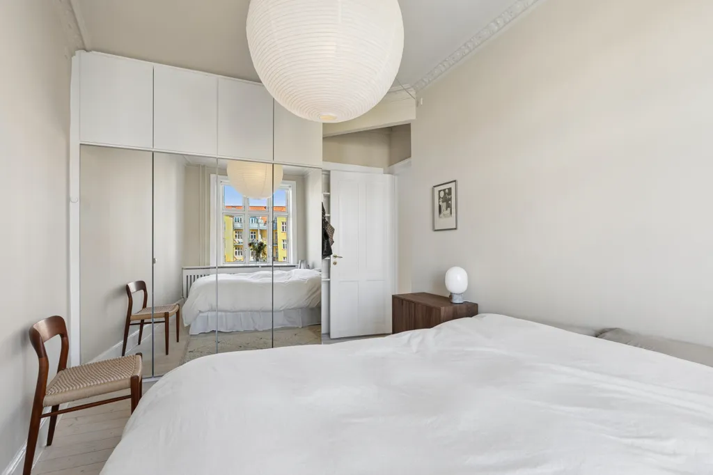 Bedrooms - Charming Flat with City View in Valby