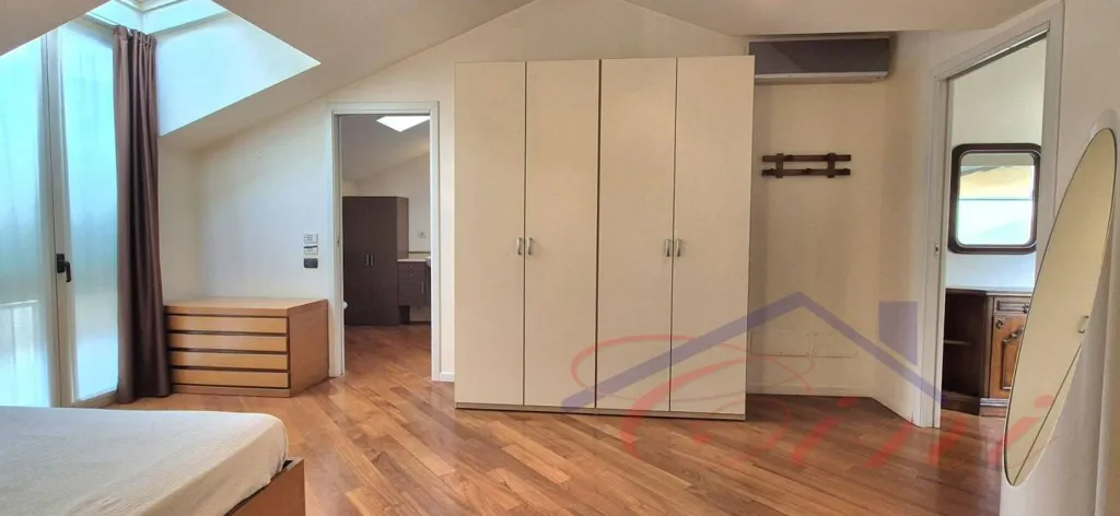 Magamistoad - Modern Apartment with Terraces in Lecco Centre