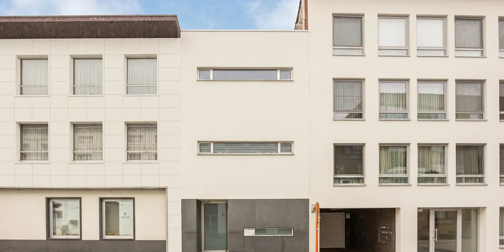 Esterno - Architectural House with Terrace in Turnhout