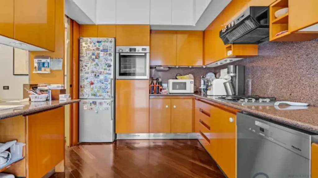 Köök - 3-Bedroom Apartment with Balcony in Milan