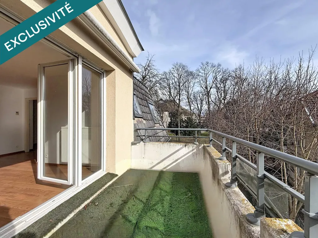 Balcony - Apartment with Balcony in Guebwiller