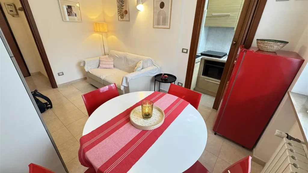 Salle à manger - 2-Bedroom Apartment with Balcony in Milan