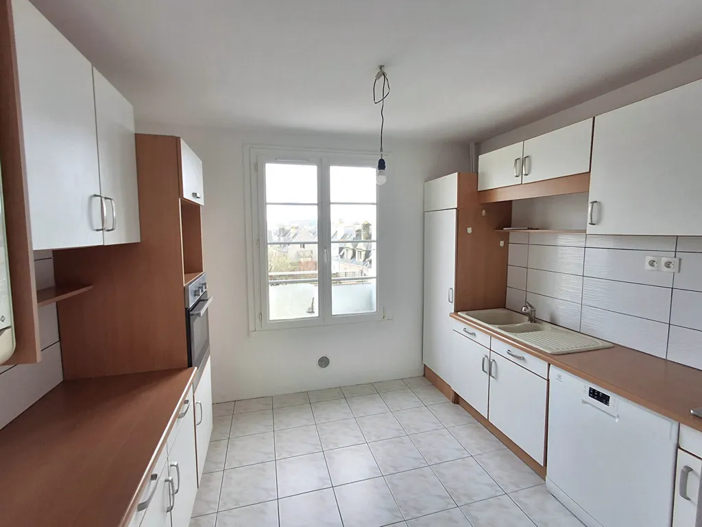 Cuisine - Appartement T3 avec Garage à Brest Lanrédé
