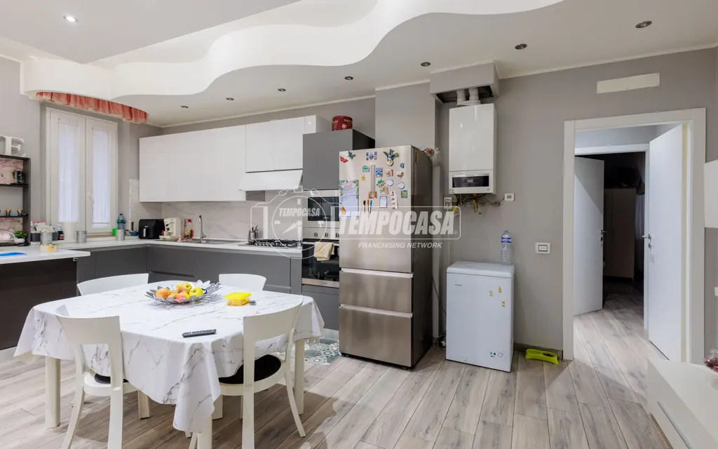 Köök - Renovated Triplex with Cellar in Parma