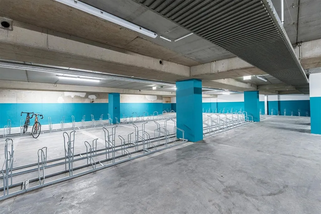 Garage - Studio with Kitchen in Rotterdam's Centre
