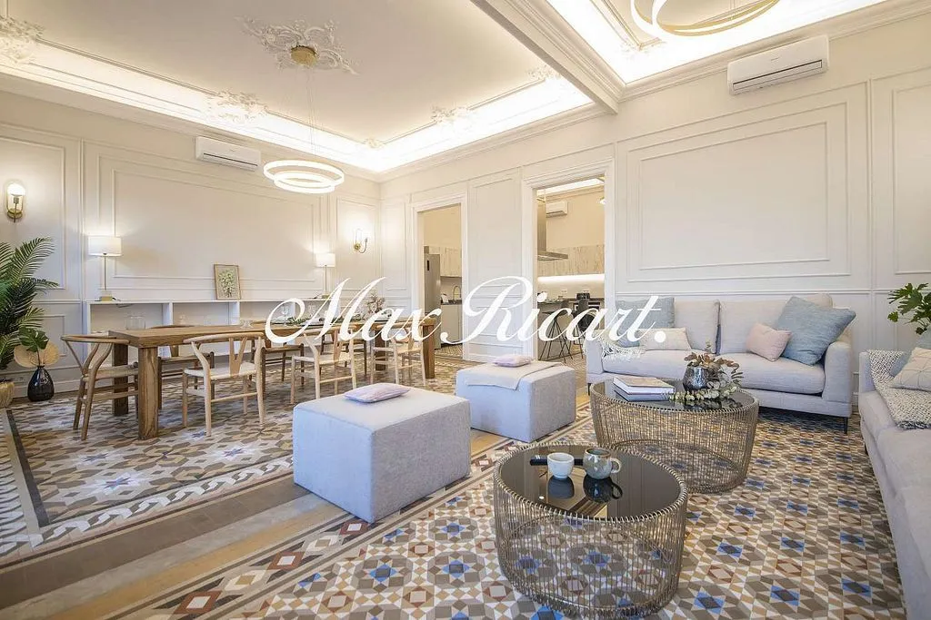 Soggiorno - Furnished Apartment with Balcony in La Dreta de l'Eixample