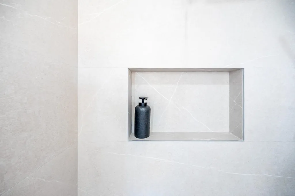 Bagni - Architectural Villa with Private Pool in Roldán