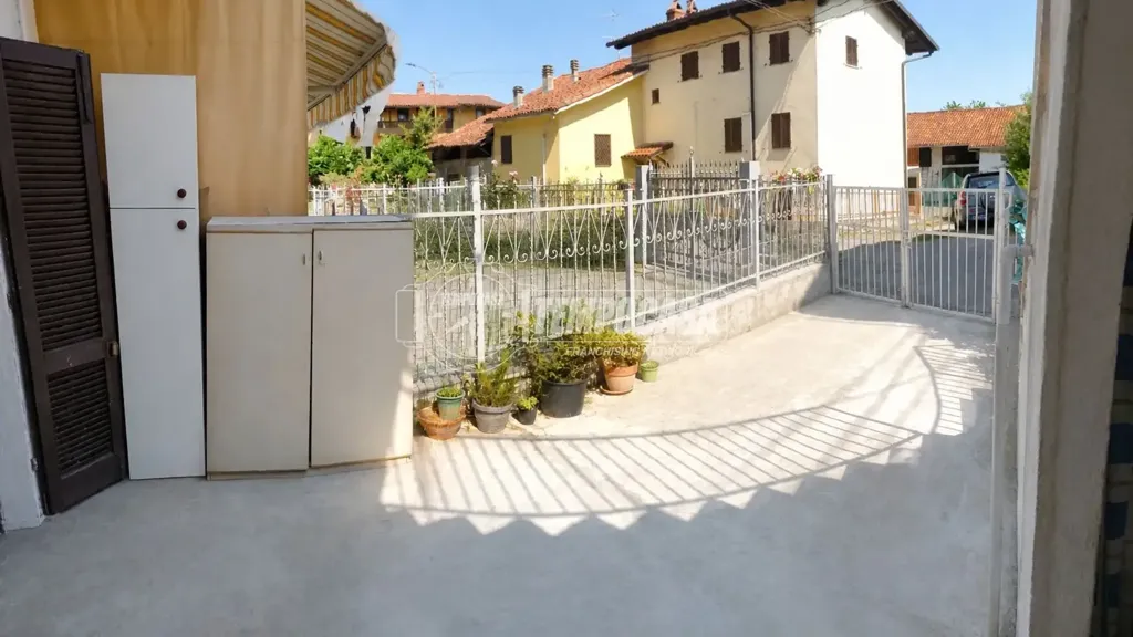 Terrasse - Quadrilocale with Private Garden in Ivrea