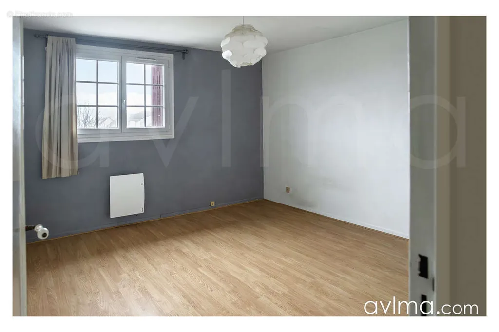 other_room