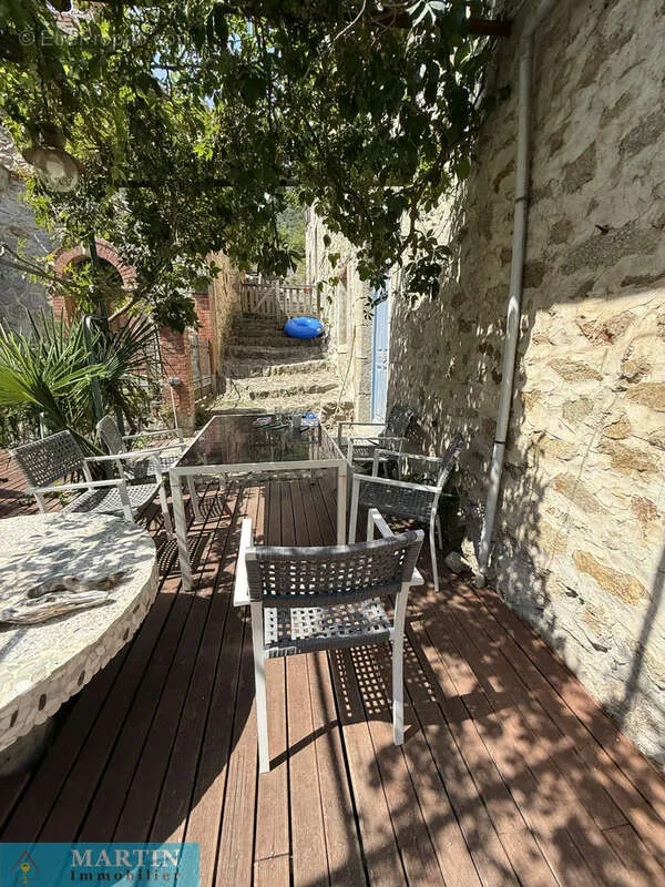 Terrazza - Mas with River Access in Peaceful Hamlet